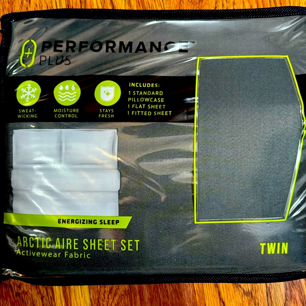 Performance Plus Arctic Aire sheet set- twin size, gray